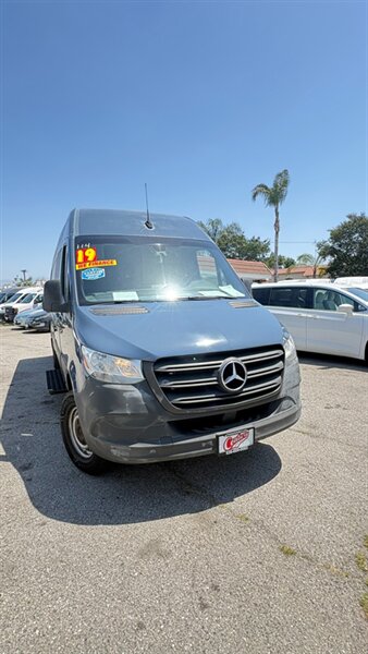 mercedes-benz sprinter crew van 2019 WD4PF1CD2KT011574 image mercedes-benz sprinter crew van 2019 WD4PF1CD2KT011574 image